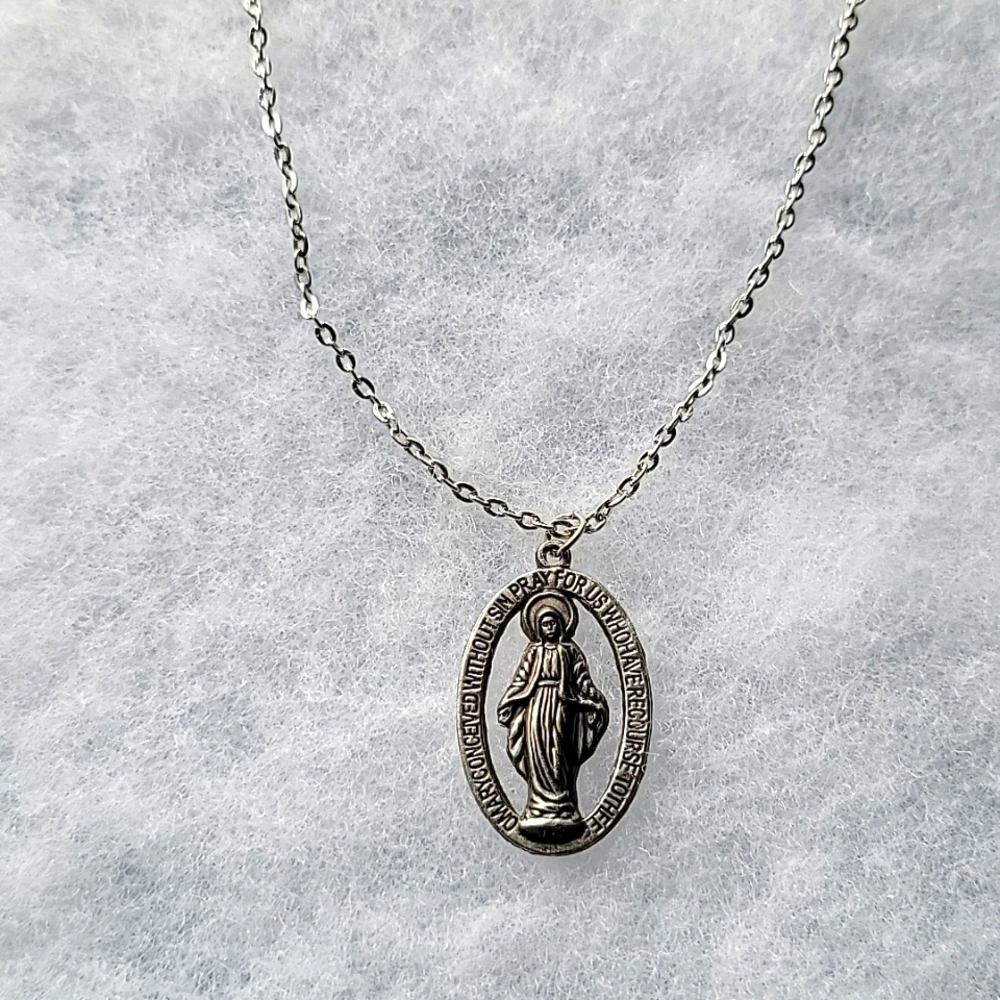 Vintage Religious Pendant Mary Mother Of God